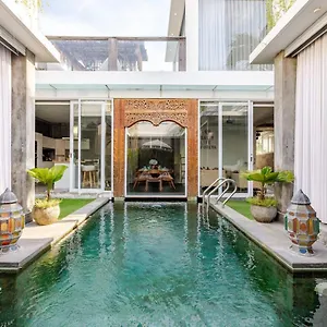 Salty Villa Seminyak (Bali)